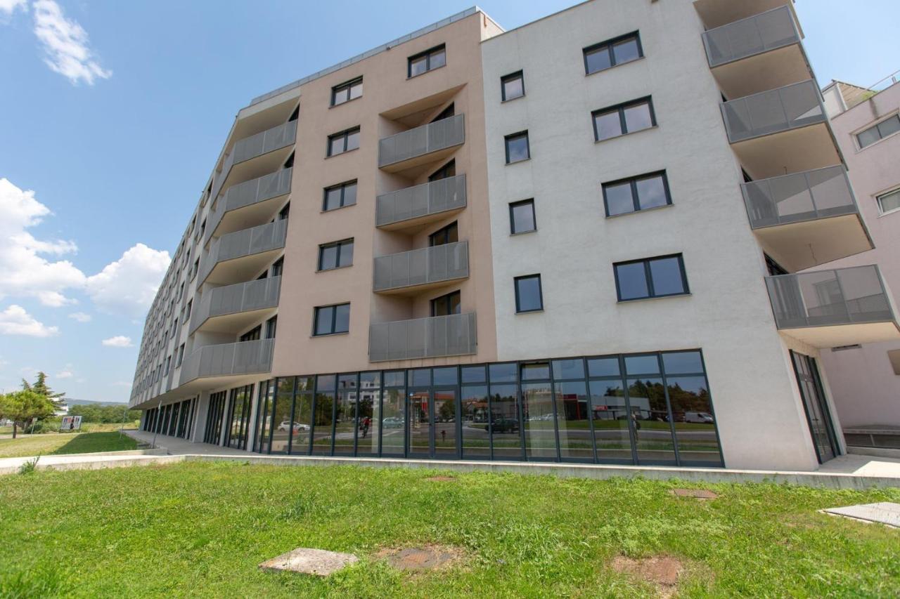 Apartment Val Koper Bagian luar foto