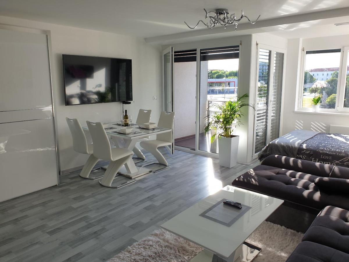 Apartment Val Koper Bagian luar foto